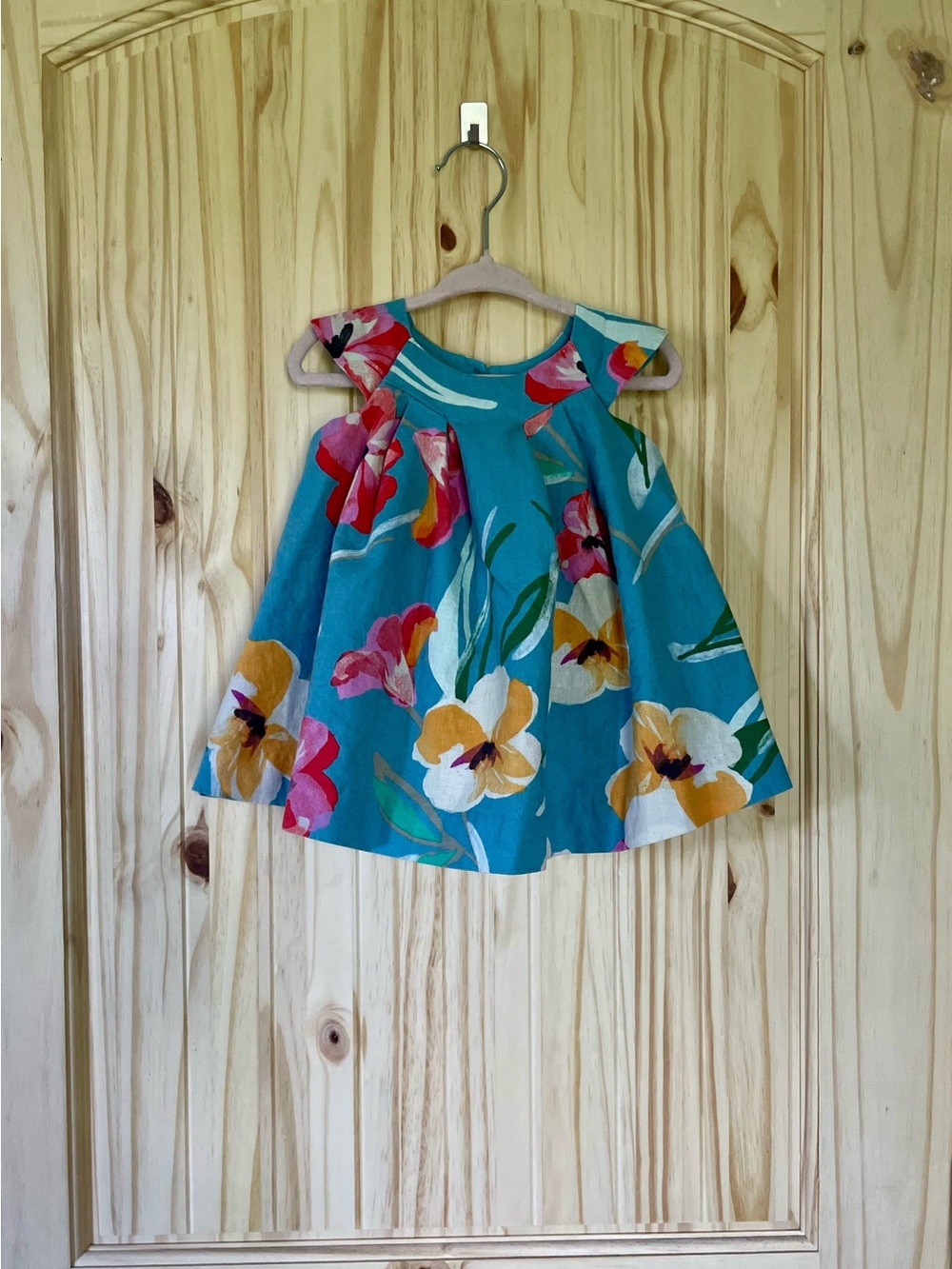 Tea Collection Linen Cotton Blend Teal Floral Flutter Dress. Size 9-12 months